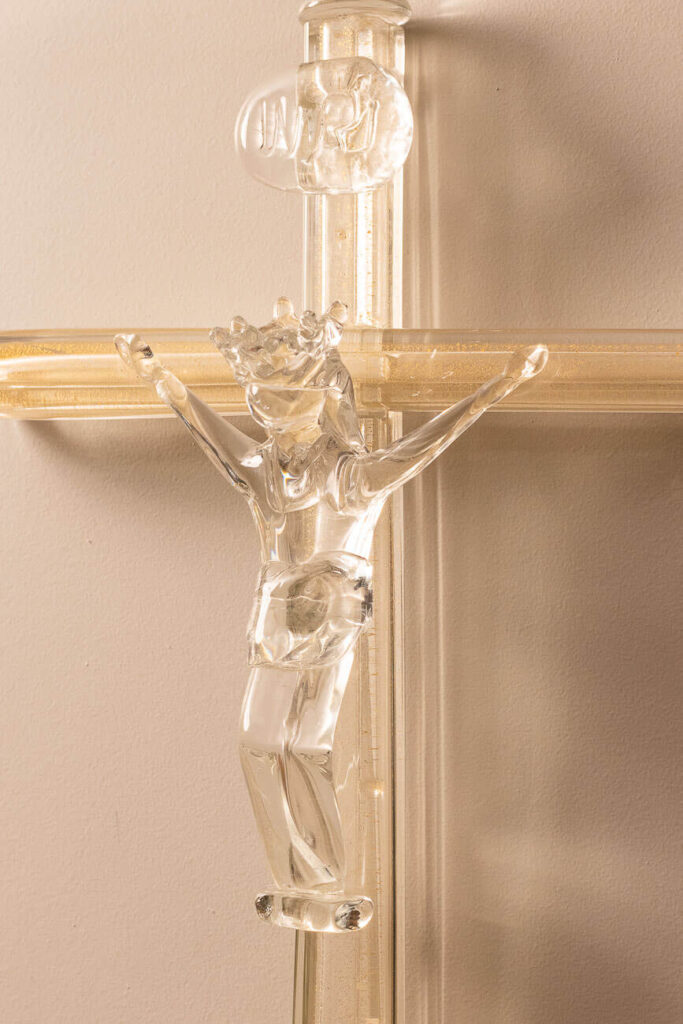 CRUCIFIXO transparente com ouro Peças de cristal para decoração (3)